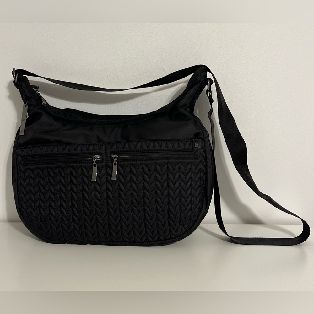 Sherpani Bree LE Crossbody Bag - Black